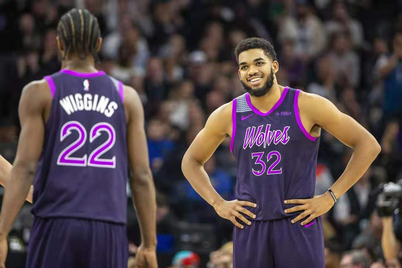 冲刺阶段菲尼克斯太阳备战德国杯，回应争议细节曝光，质疑声仍在，身体对抗强度拉满(菲尔普斯要求加强对中国队的检测)