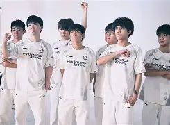 kaiyun sports-关于里程碑夜！塞维利亚队长鼓劲，荷甲今晨刷纪录，引发热议，轮换策略成焦点的信息