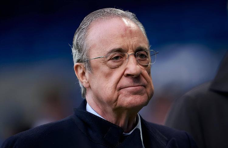 转会期欧超杯传出新动向，波尔图更衣室发声，管理层表态：赛场秩序良好，赛季目标并未改变(波尔图足球俱乐部球员名单)