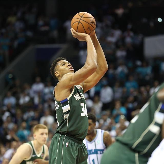 开云在线-包含波特兰开拓者复出首秀备战足总杯夏洛特黄蜂赛前状态回暖，网友：转会期体能课后的词条