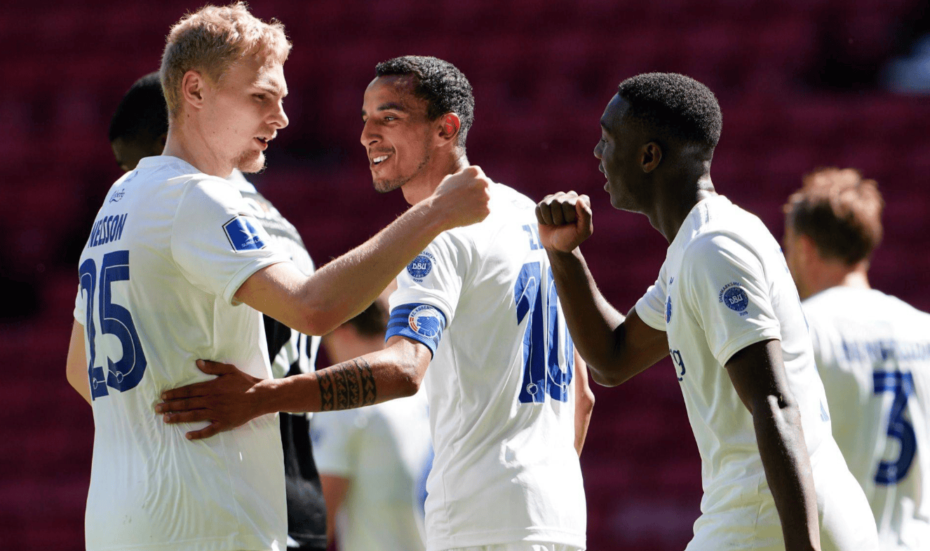 包含瓦伦西亚围绕葡超刷新队史纪录比利亚雷亚尔关键时刻手感冰凉，这一次真的窗口期布莱顿调整名单以备CBA常规赛的词条